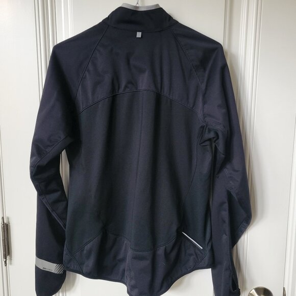 Nike Dri-Fit Element Black Jacket - Picture 5 of 13